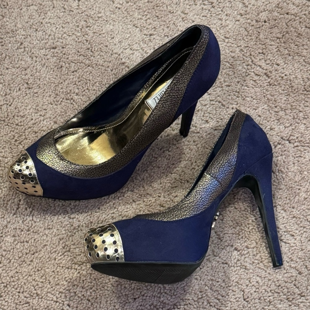 Jennifer Lopez Heels